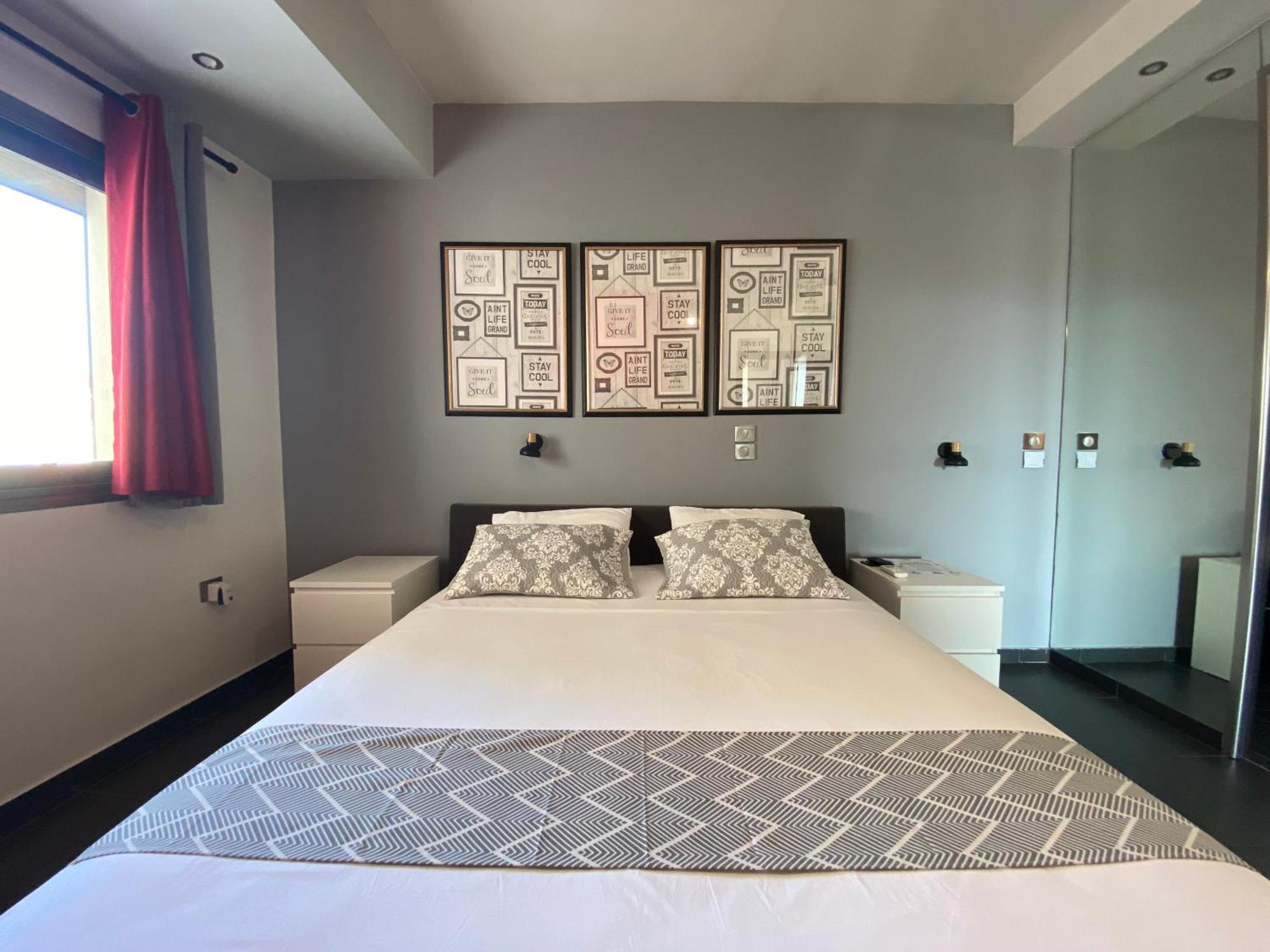 Luxury View Apartment 10Min From Athens Airport Koropi Zewnętrze zdjęcie